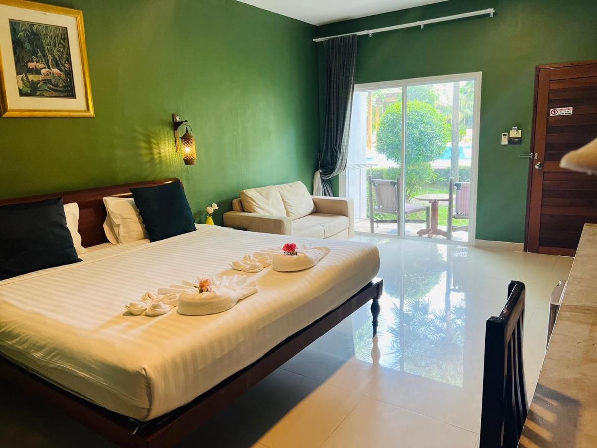 Bora Bora Villa Phuket Csalong Kültér fotó