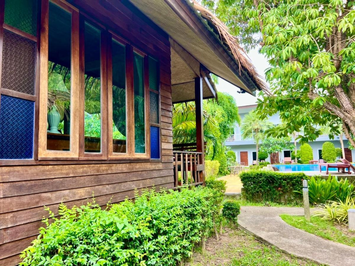 Bora Bora Villa Phuket Csalong Kültér fotó